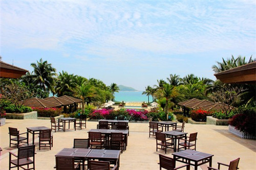 全鸡手炸鸡是哪个公司旗下的品牌