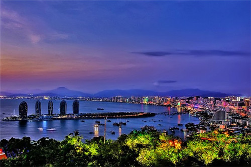 邢台红蕃茄焖锅加盟条件有什么限制，焖锅加盟靠谱的品牌有哪些