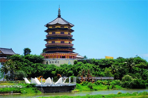 宫自助加盟费多少，宫廷海鲜自助