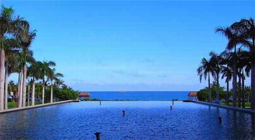 在大足县加盟云知缘过桥米线开店有哪些优势，2025年还能在大足县投资米线店吗